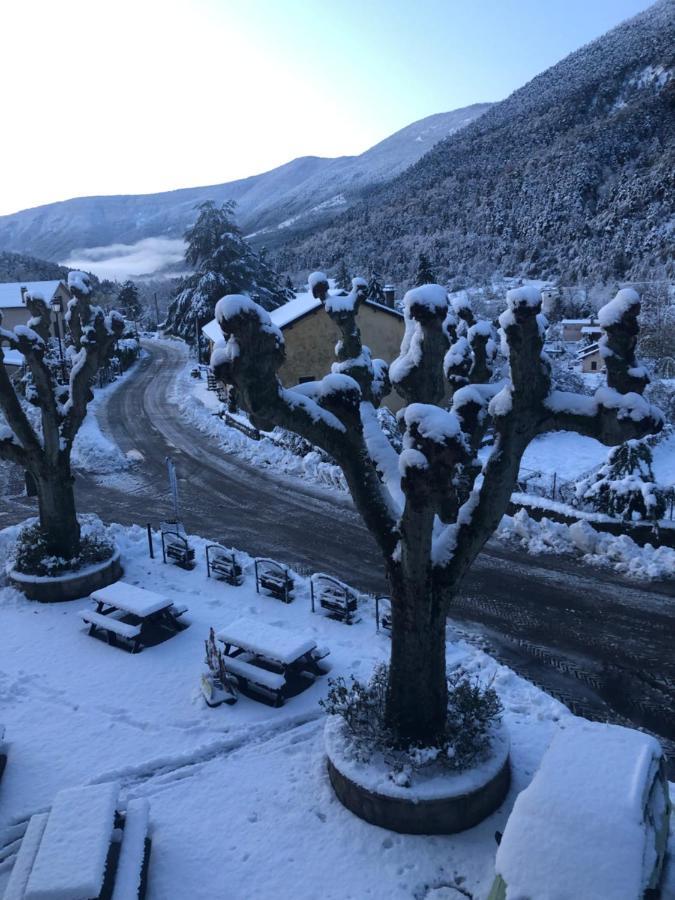 Gite Saint Pierre Le Fugeret Esterno foto