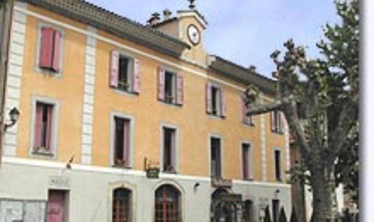 Gite Saint Pierre Le Fugeret Esterno foto